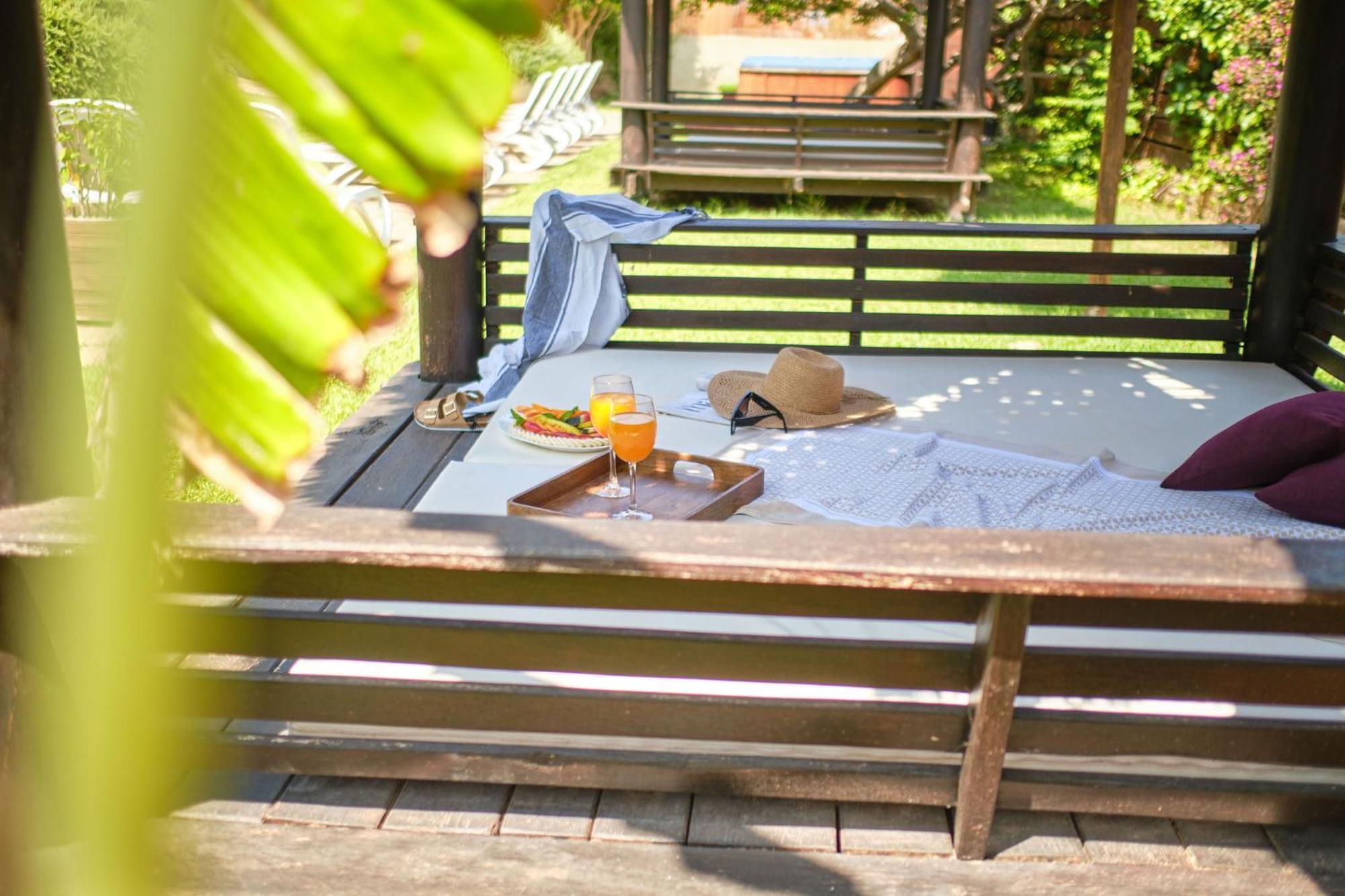 Hotel Boutique Bon Repos - Adults Only Santa Ponsa Ngoại thất bức ảnh